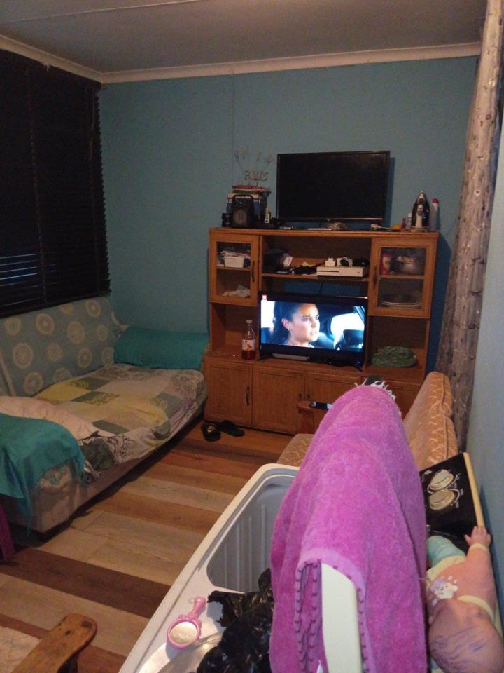 Compact 2-Bedroom Home in Chatty 11 — No Transfer Duty