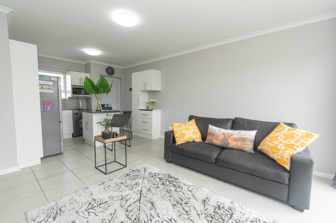Fairwest Complex Townhouse — Sole & Exclusive Mandate