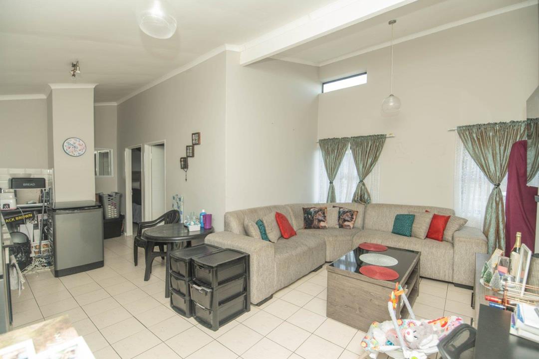 2-Bedroom House at Fourleaf Estate — Sole Mandate